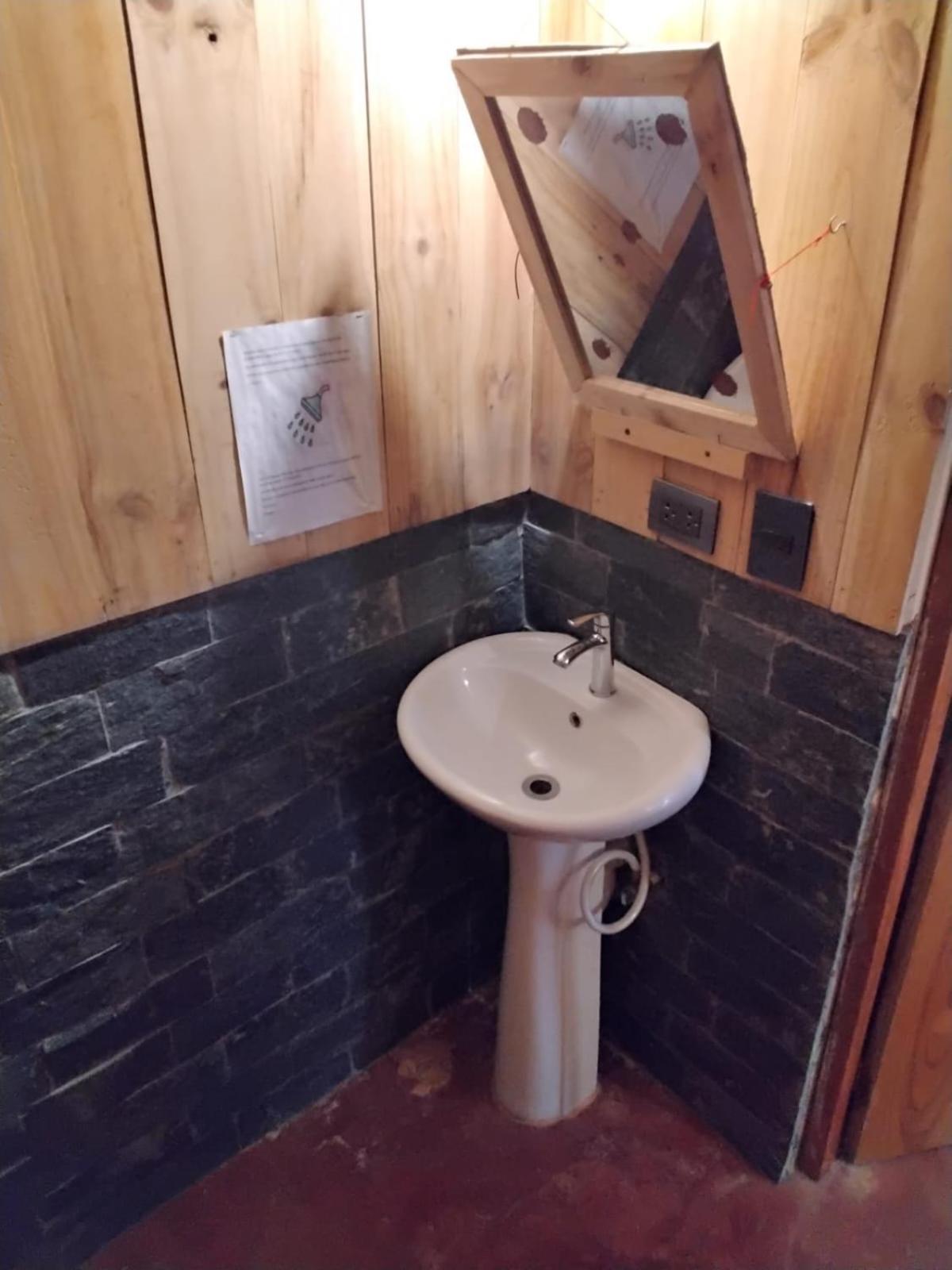 Hostel La Ballena Backpacker 라스갈레라스 외부 사진