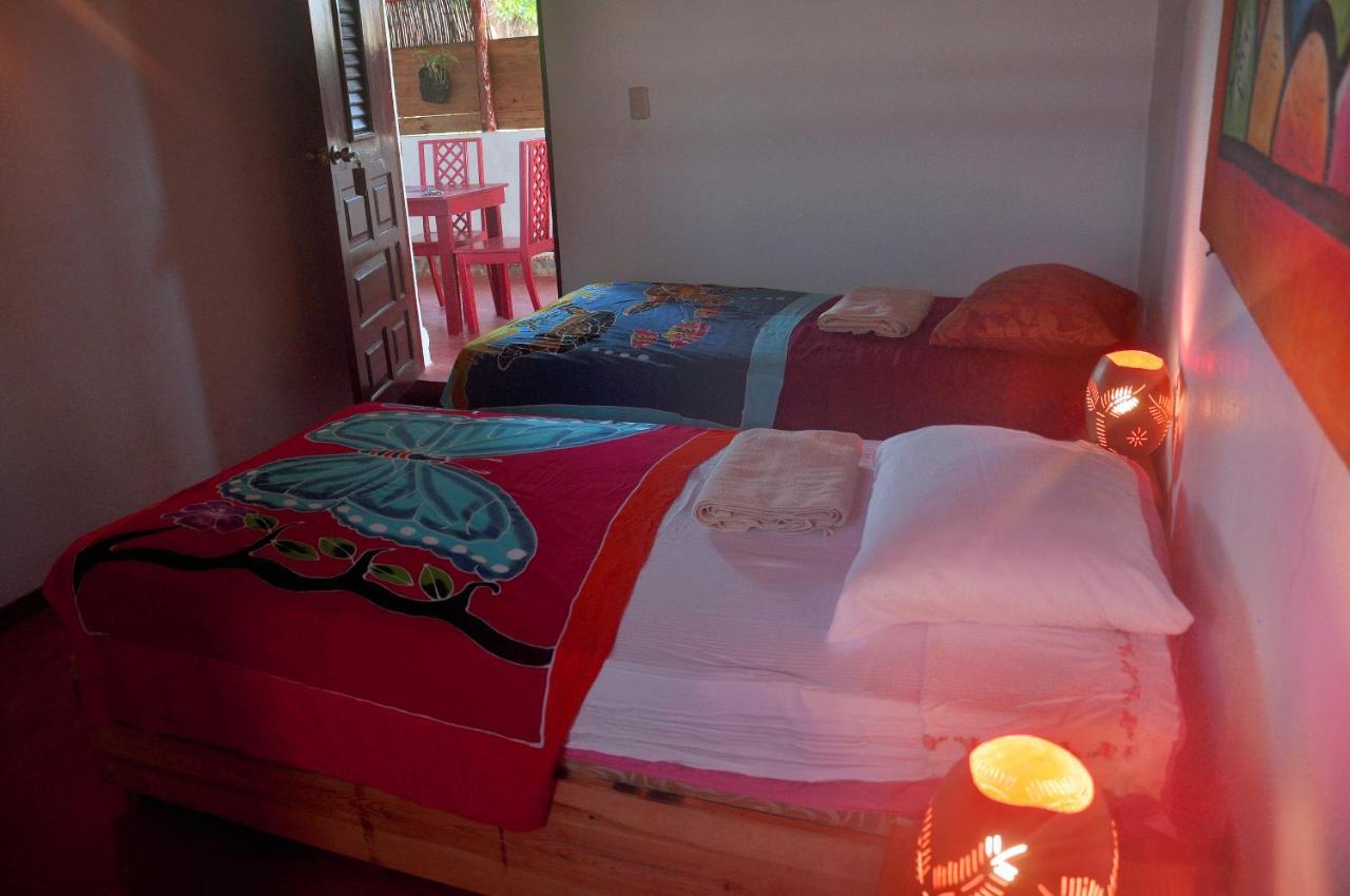 Hostel La Ballena Backpacker 라스갈레라스 외부 사진